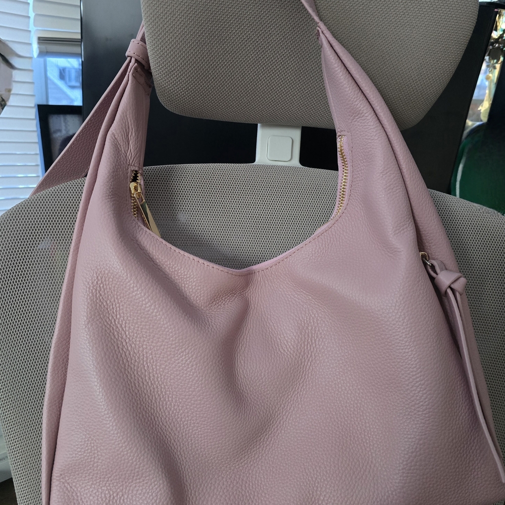 Tote Le Monde Barcelona Lavender Leather Shoulder Bag
